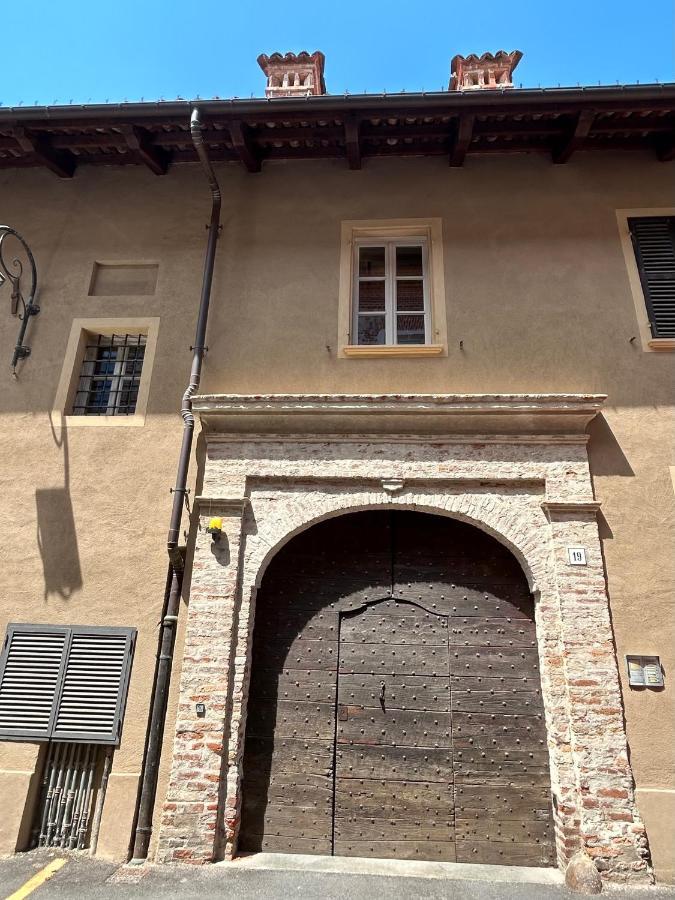 Apartmán La Finestra Sulle Langhe - M3Langhe Cherasco Exteriér fotografie